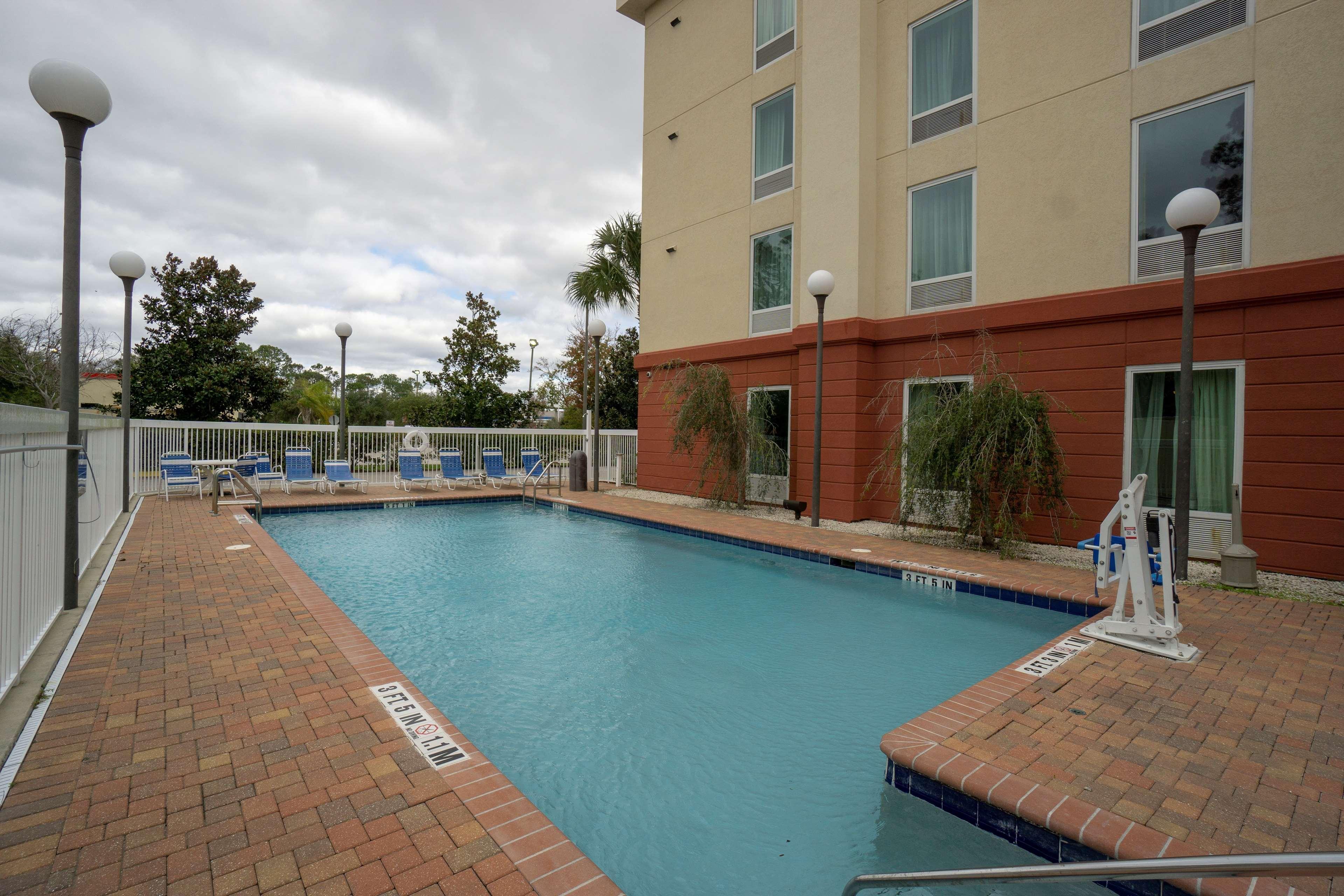 Hampton Inn & Suites Palm Coast Flagler Beach Exterior photo